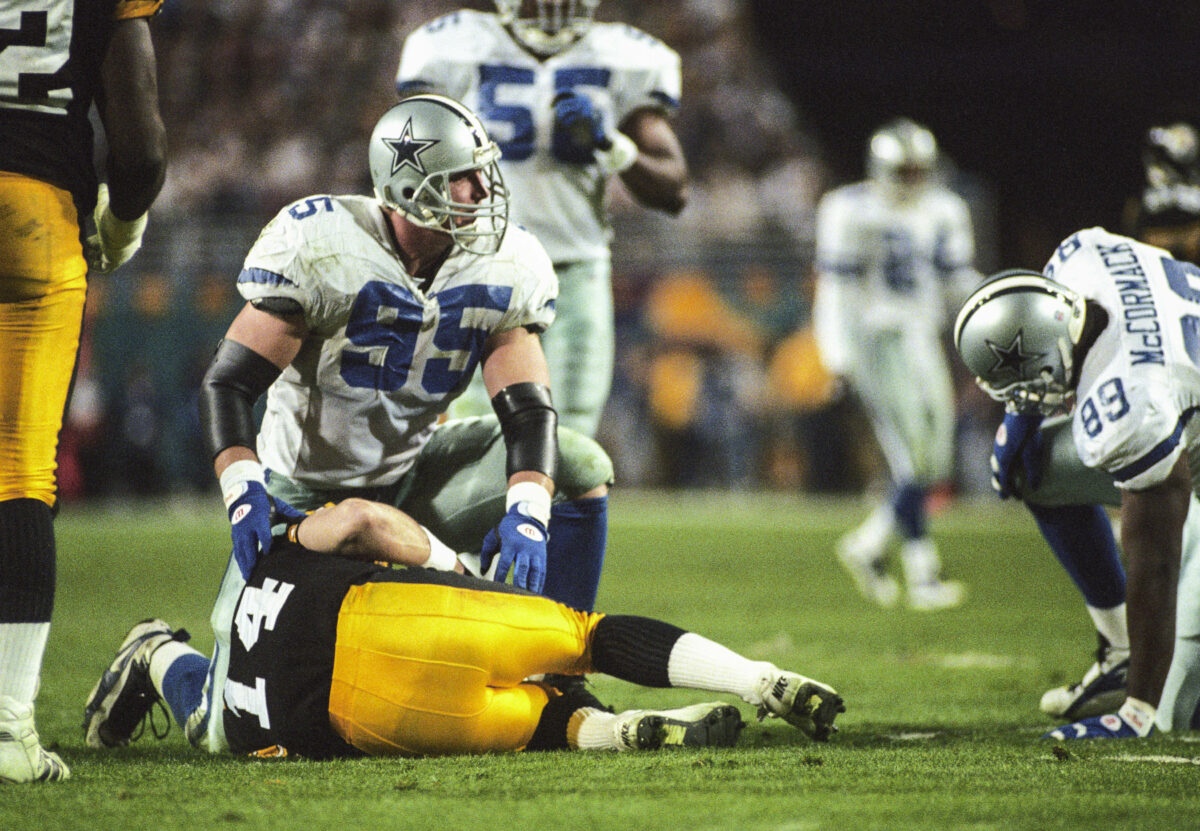 Former Cowboys DT Chad Hennings to announce team’s Day 2 draft picks