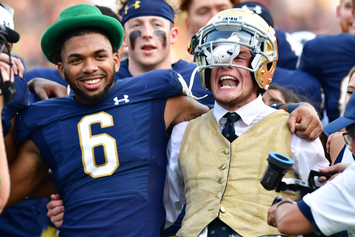 Clarence Lewis pens his goodbye and thank you to Notre Dame football