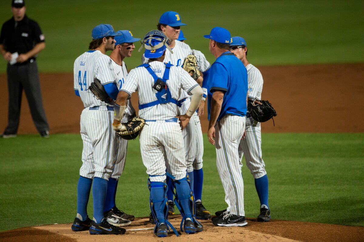 Arizona sweeps UCLA baseball team in weekend series