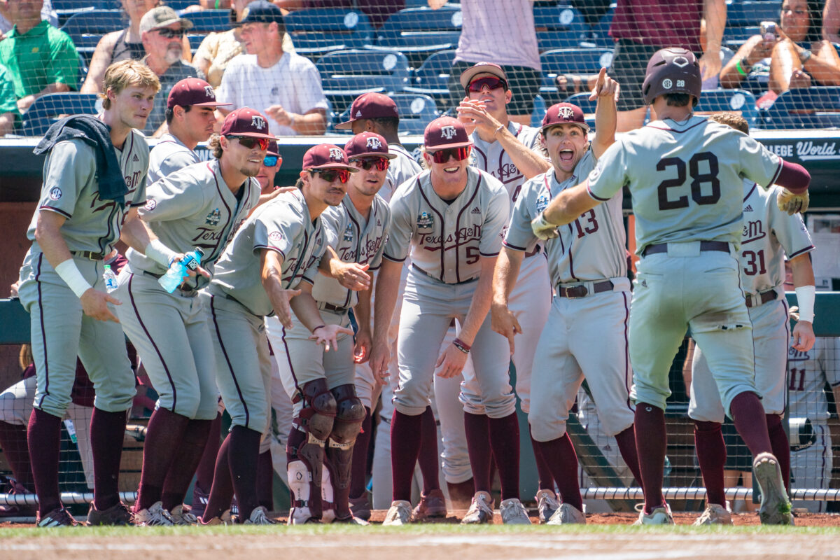 Texas A&M baseball climb to the top spot in the new USA TODAY Coaches Poll