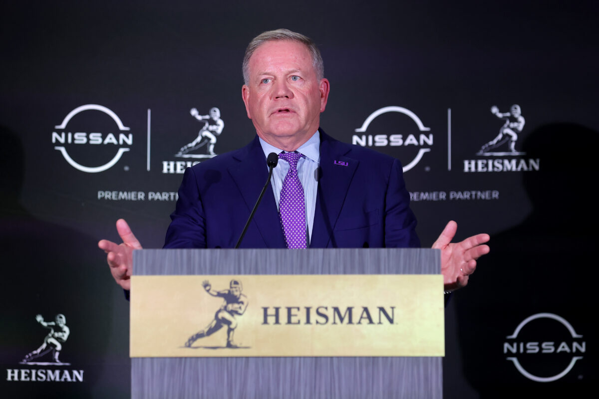 Brian Kelly expalins the structure for LSU’s 2024 spring game