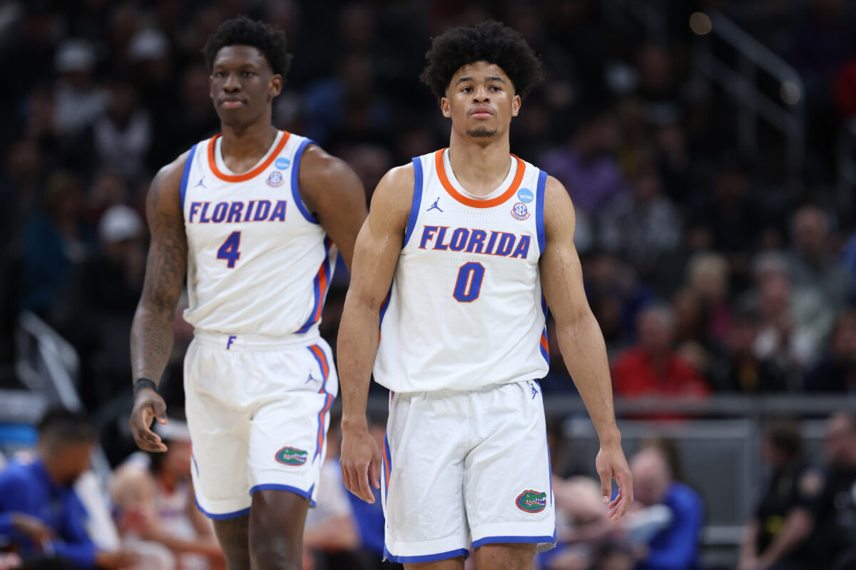 Florida drops out of top 25 in final USA TODAY Sports Coaches Poll