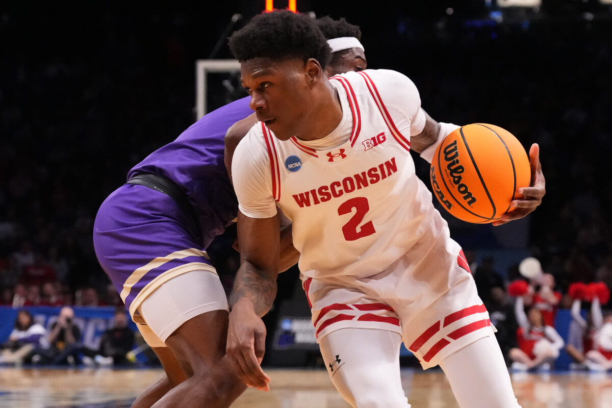 Kansas adds third marquee transfer in former Wisconsin guard AJ Storr