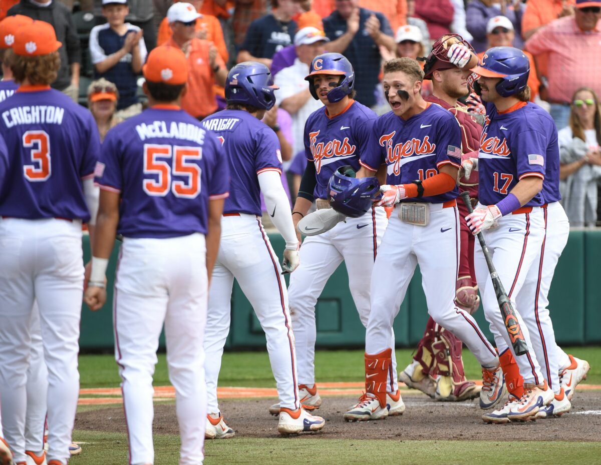 Clemson moves two spots in new USA TODAY Sports baseball coaches poll