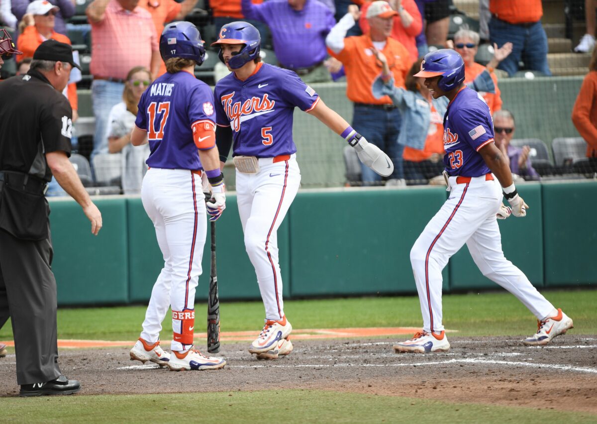 Clemson finishes off sweep of Notre Dame in wild series finale
