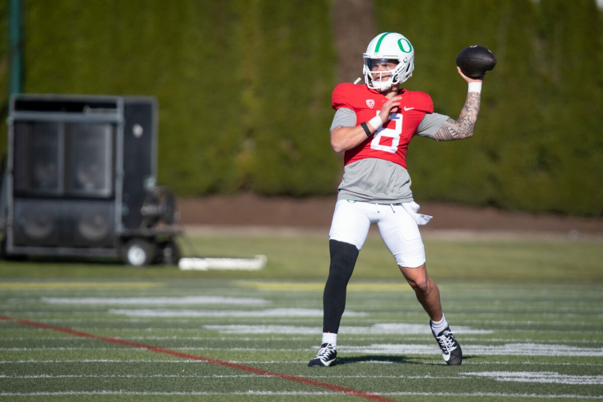 Dillon Gabriel describes how Marcus Mariota helped in decision to transfer to Oregon