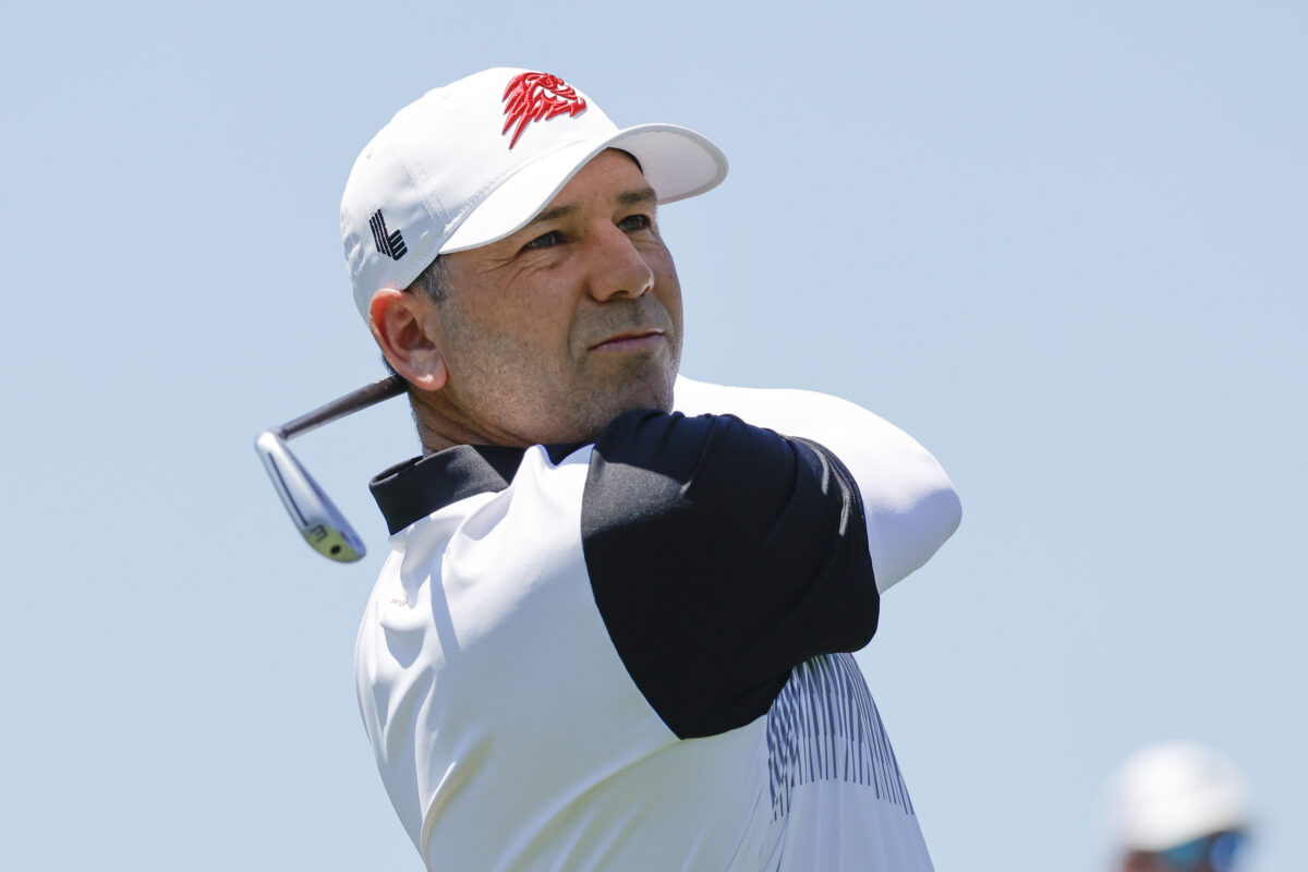 Former Masters champ among those tied for lead at 2024 LIV Golf Miami