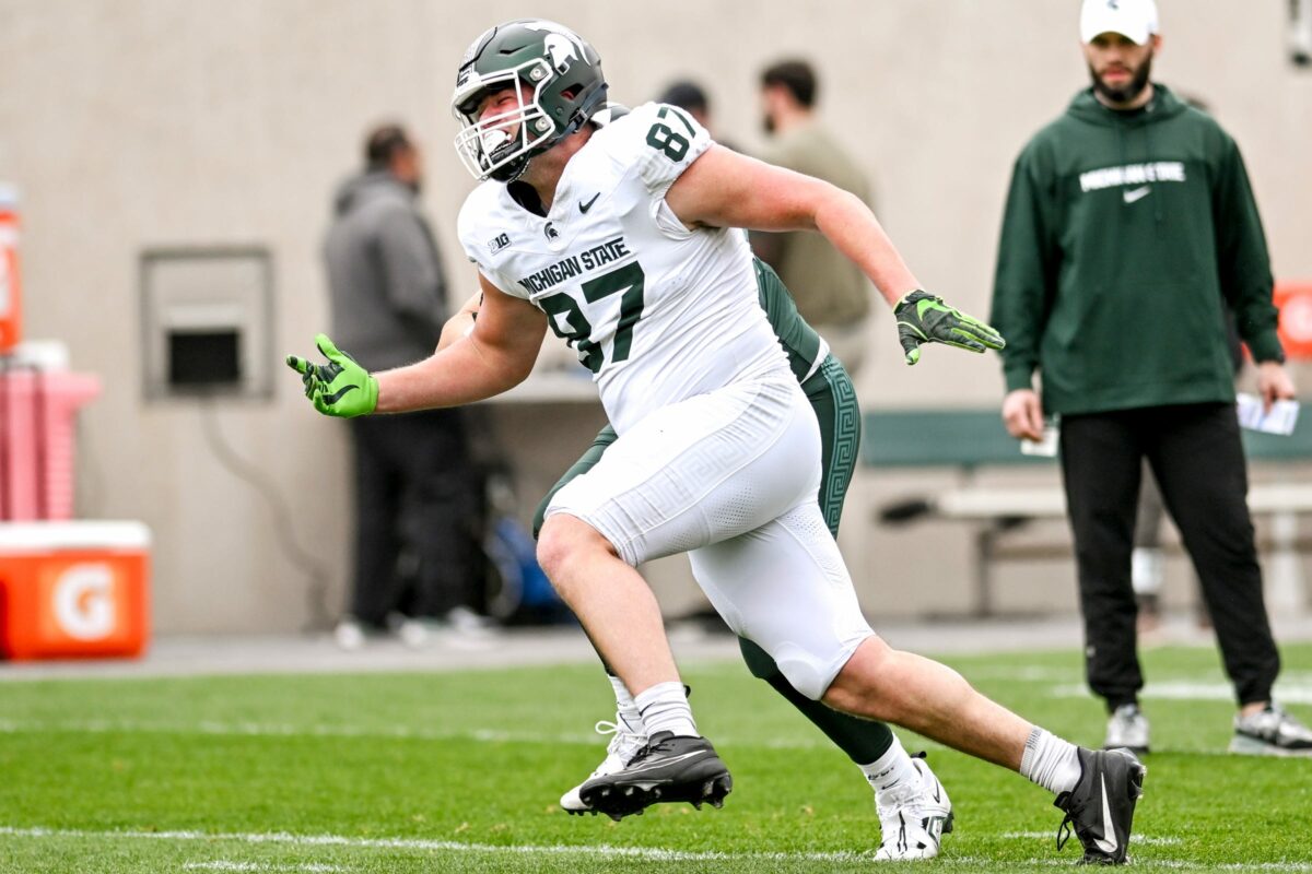 Michigan State football redshirt sophomore tight end enters NCAA transfer portal