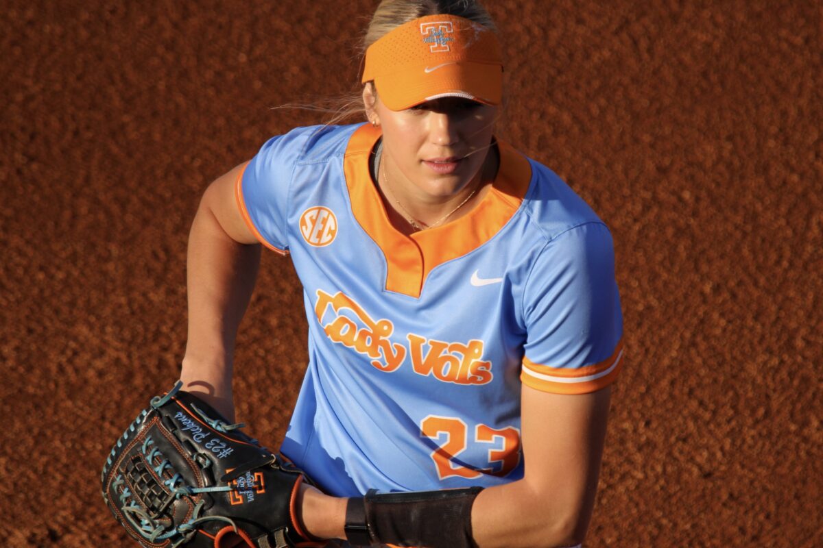 Lady Vols shut out LSU to win series