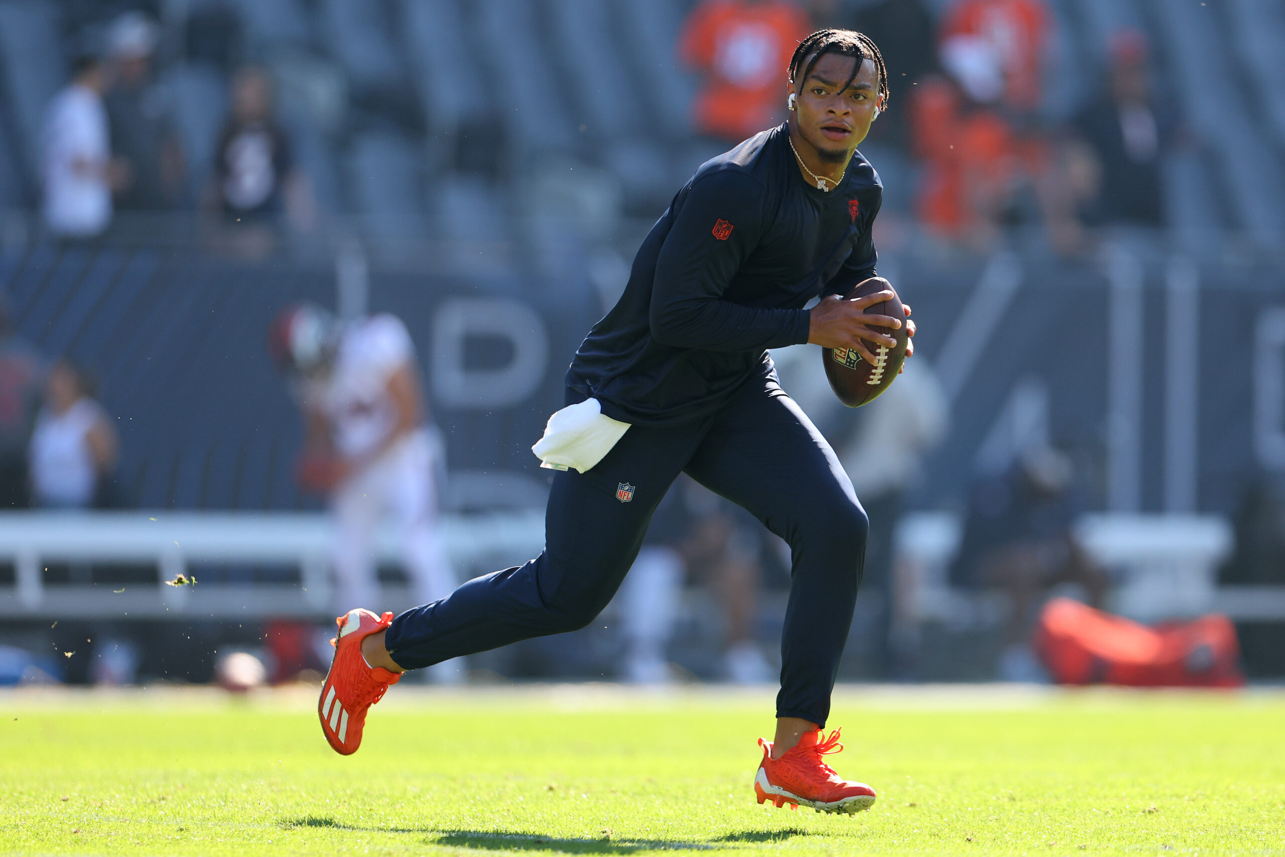 Do the Pittsburgh Steelers have a position change in mind for Justin Fields?