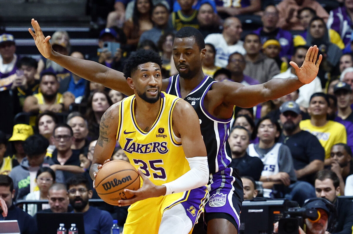 Christian Wood exercises player option, will remain with the Lakers