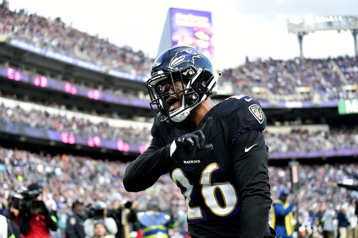 Zach Orr understands importance of Ravens finding a third safety to replace Geno Stone