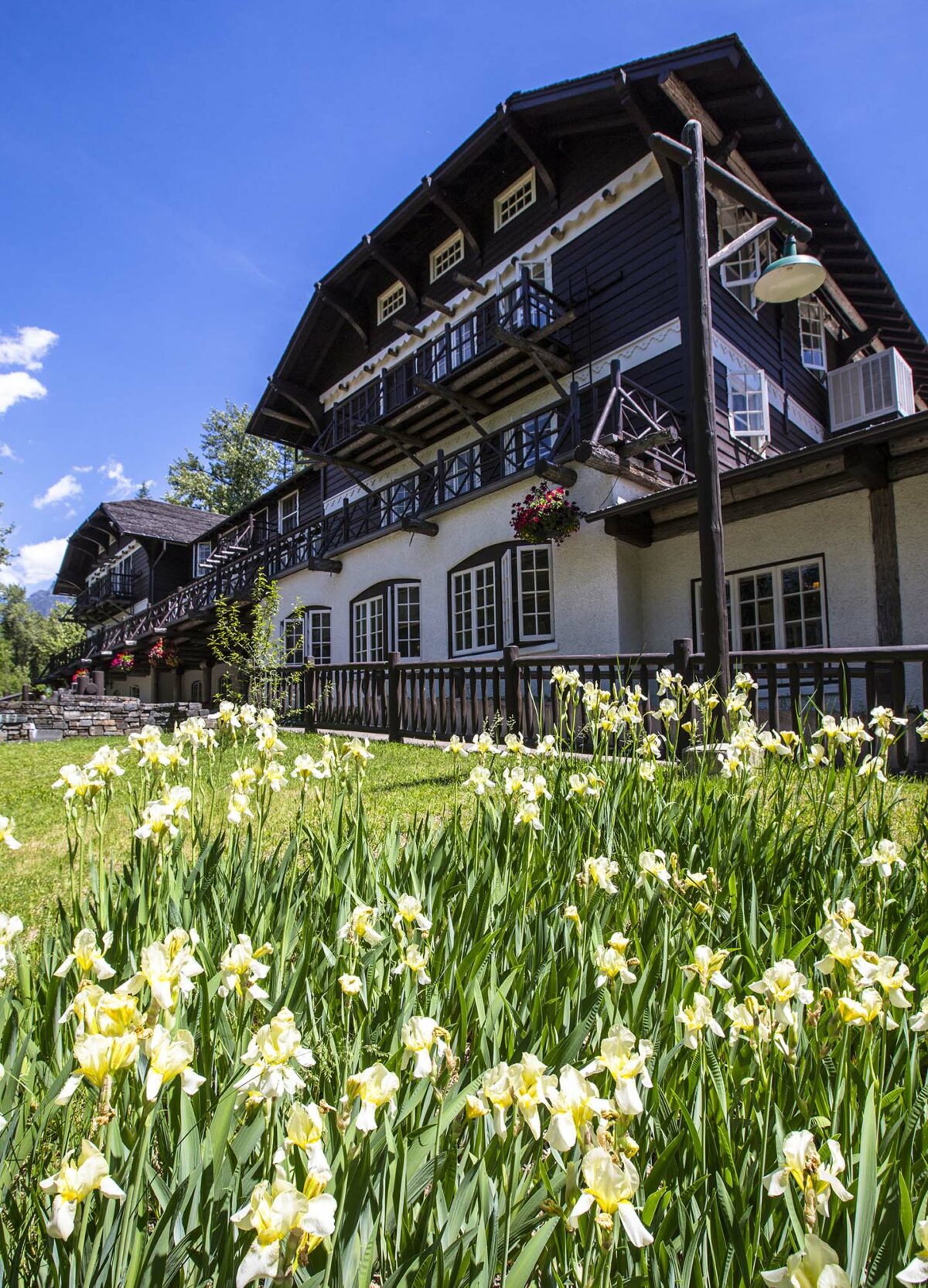 What you should know about Glacier National Park’s Lake McDonald Lodge