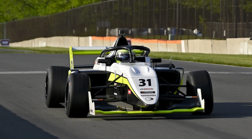 Sherlock earns first FR Americas win in Race 2 at Road America