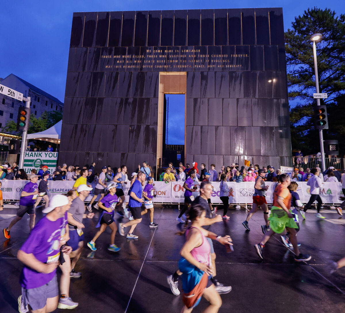10 inspiring photos from the 2024 Oklahoma City Memorial Marathon