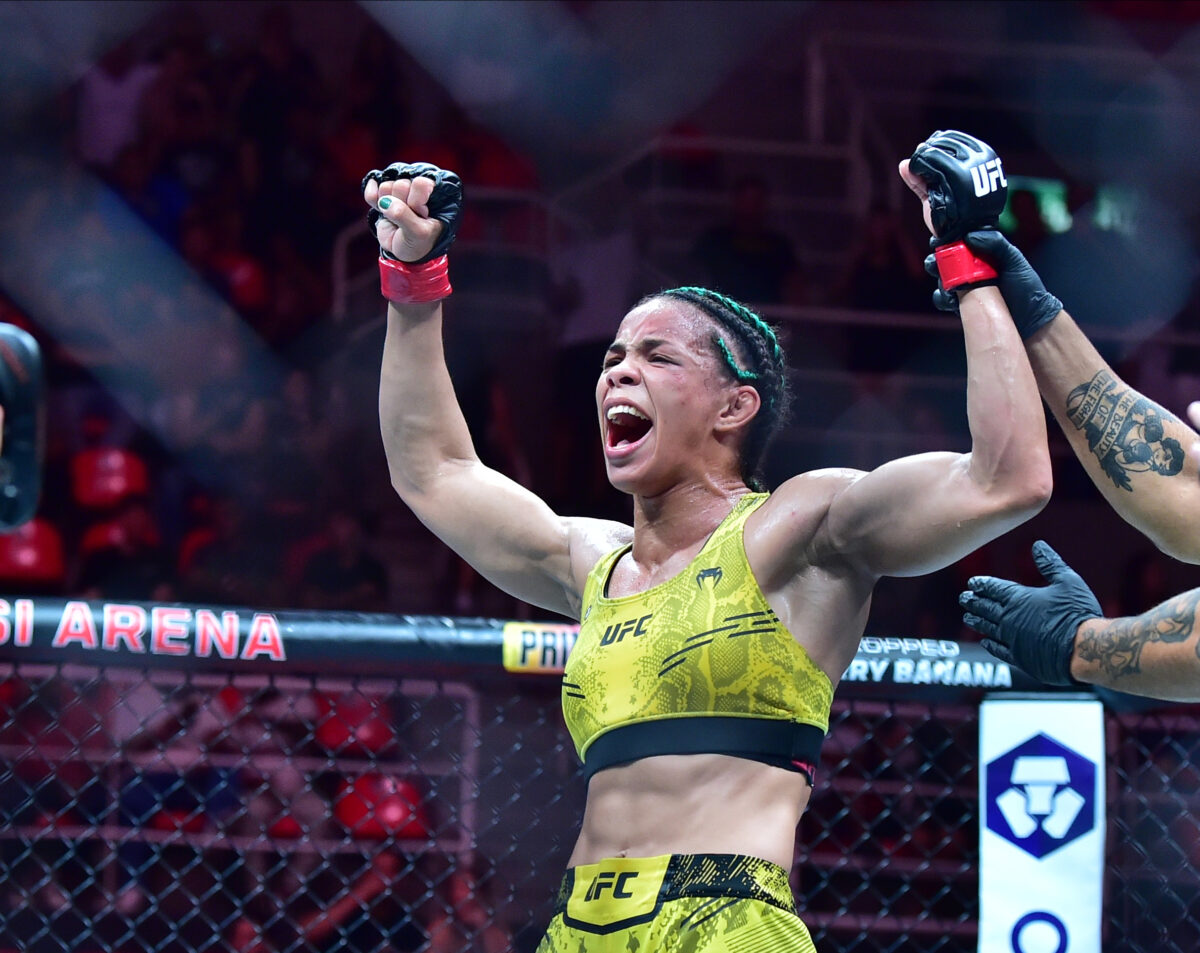 Dione Barbosa def. Ernesta Kareckaite at UFC 301: Best photos