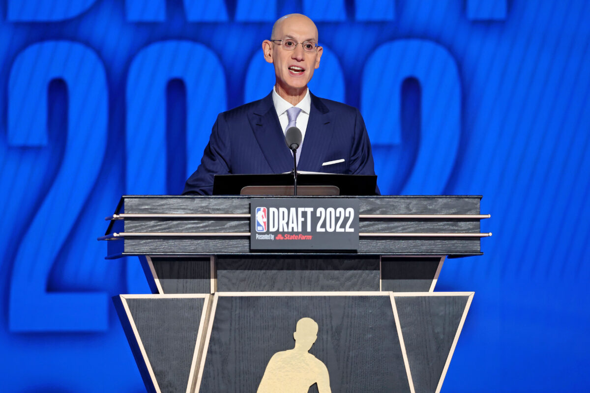 Recent projection predicts San Antonio Spurs use No. 8 pick on Kentucky point guard