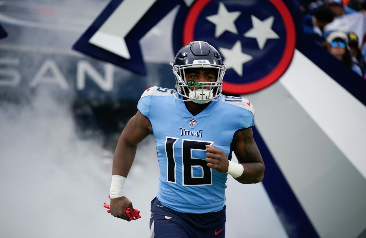 Should Titans trade WR Treylon Burks to Steelers?