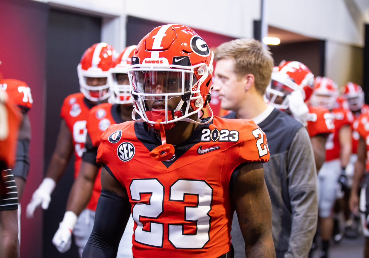 Former Georgia DB Tykee Smith signs rookie contract with Buccaneers