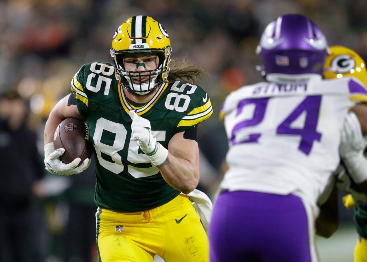 Former Packers TE Robert Tonyan signing with Vikings