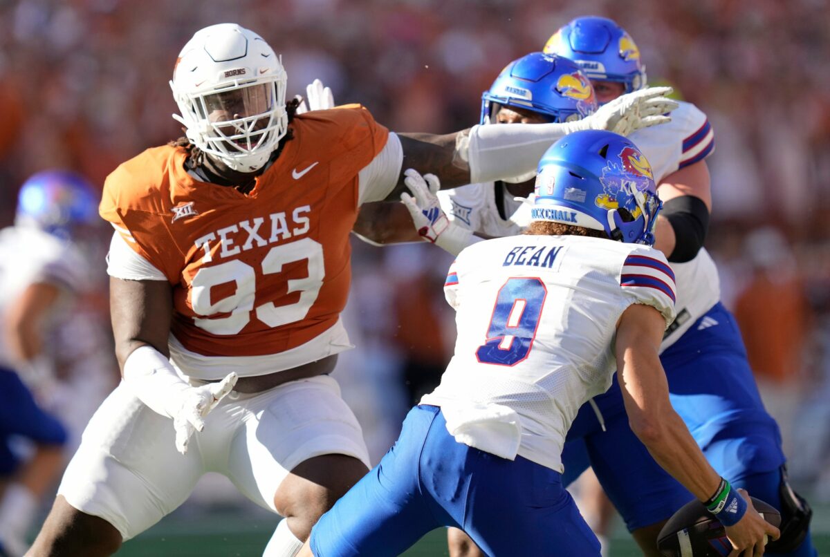 Inside Texas discusses if they’d rather have top WR or DL class