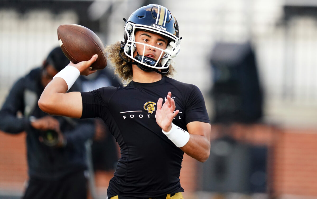 Highly-rated QB prospect Julian Lewis schedules summer official visit with Colorado