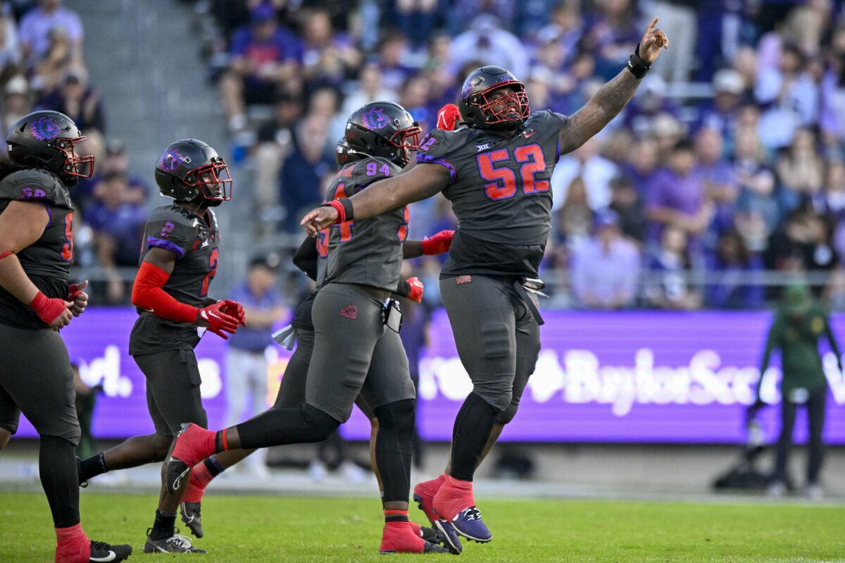 Where does LSU go after defensive tackle Damonic Williams commits to Oklahoma?
