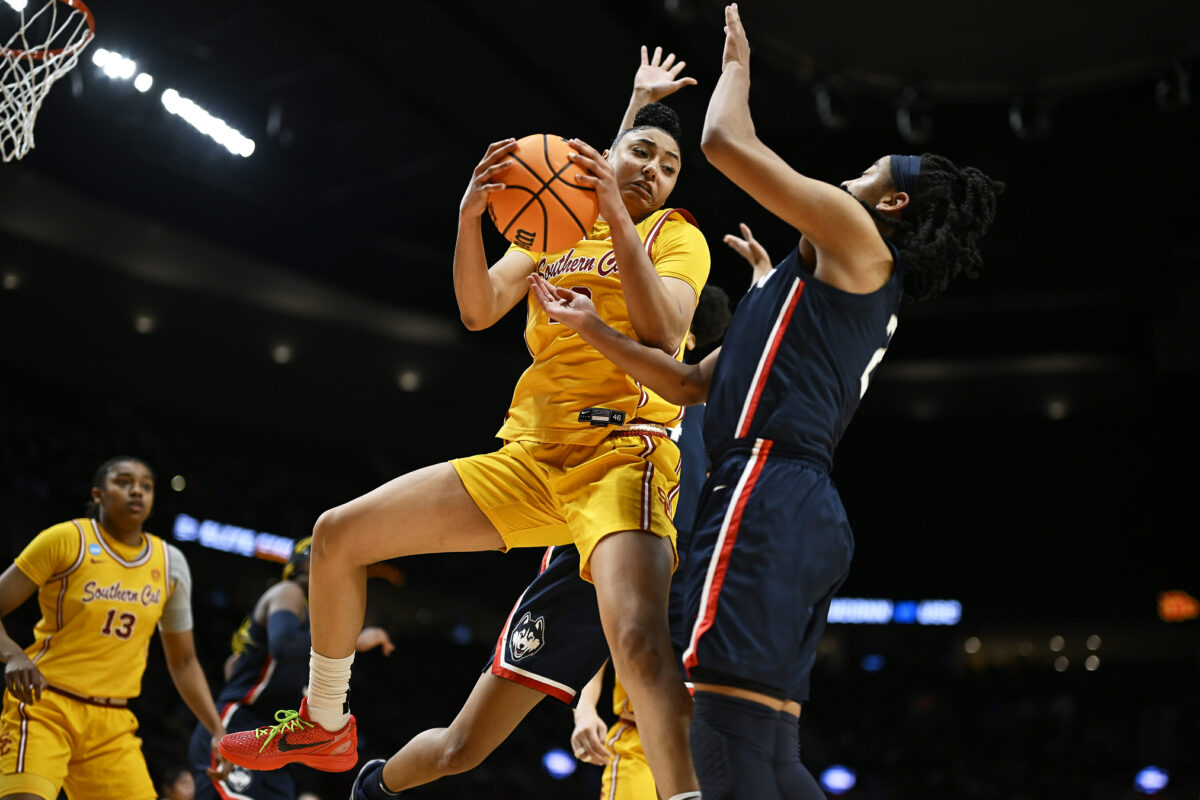 USC, UConn women’s basketball set up made-for-TV showdown