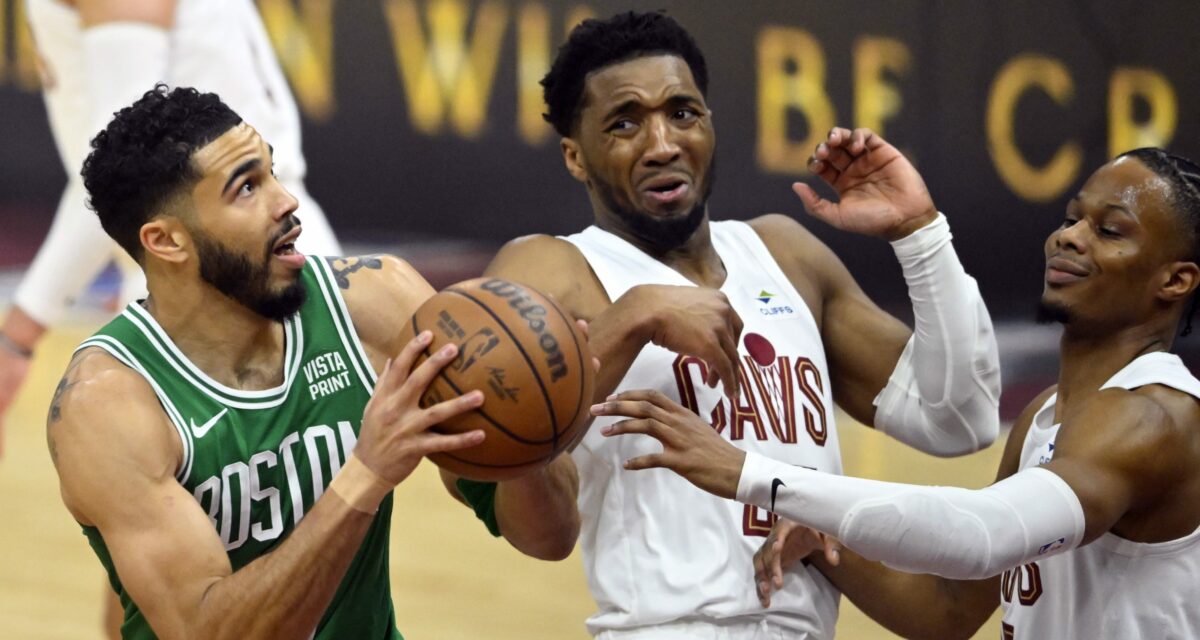 Boston Celtics at Cleveland Cavaliers Game 4 odds, picks and predictions