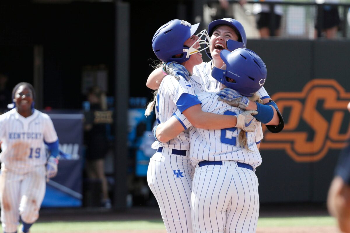 Ally Hutchins plays the hero as Kentucky softball beats Michigan