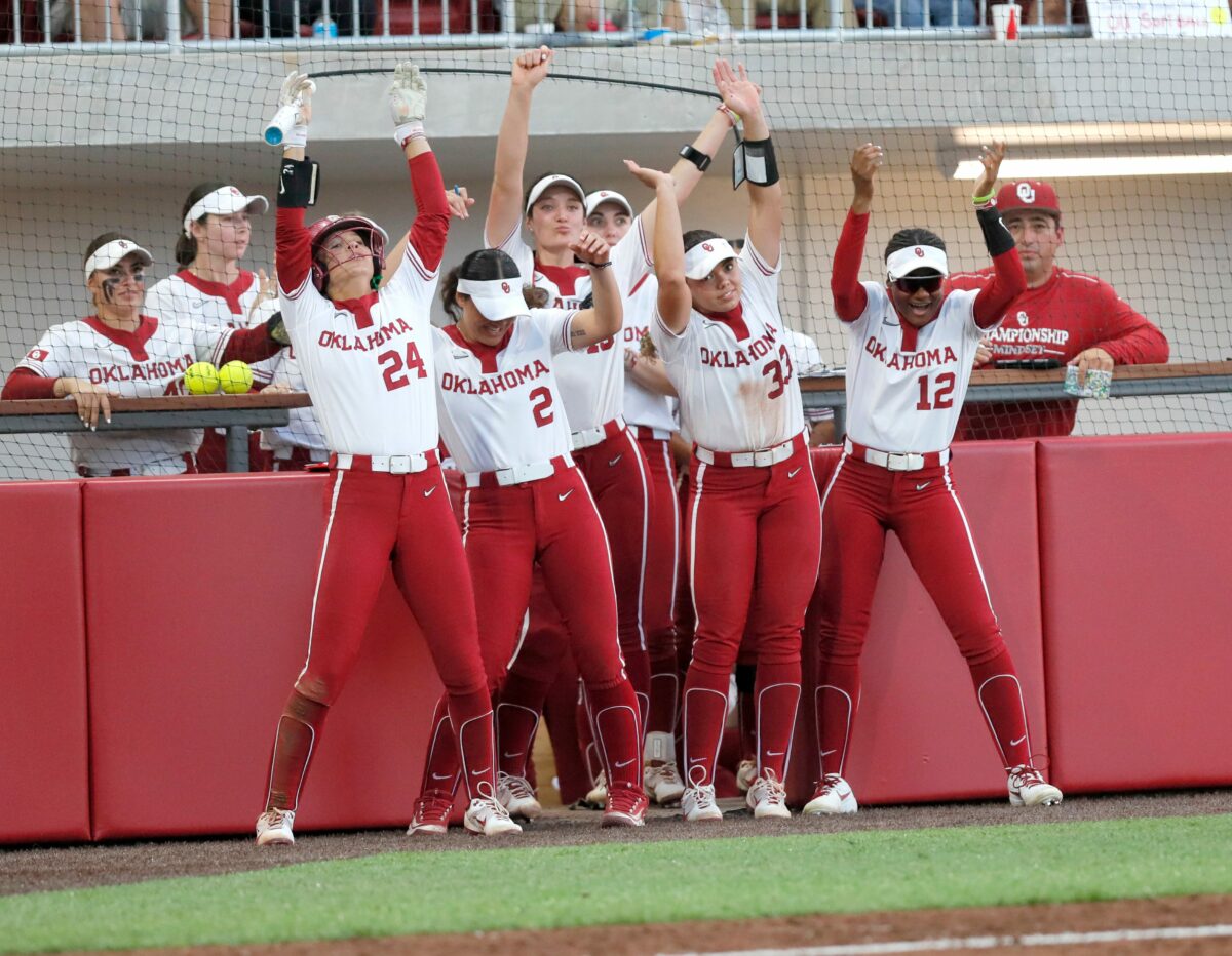 Best photos from Oklahoma Sooners 9-0 win over Cleveland State in NCAA tournament