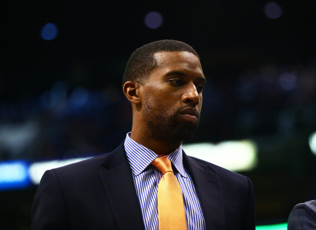 Celtics assistant coach Charles Lee reportedly a Los Angeles Lakers coaching target