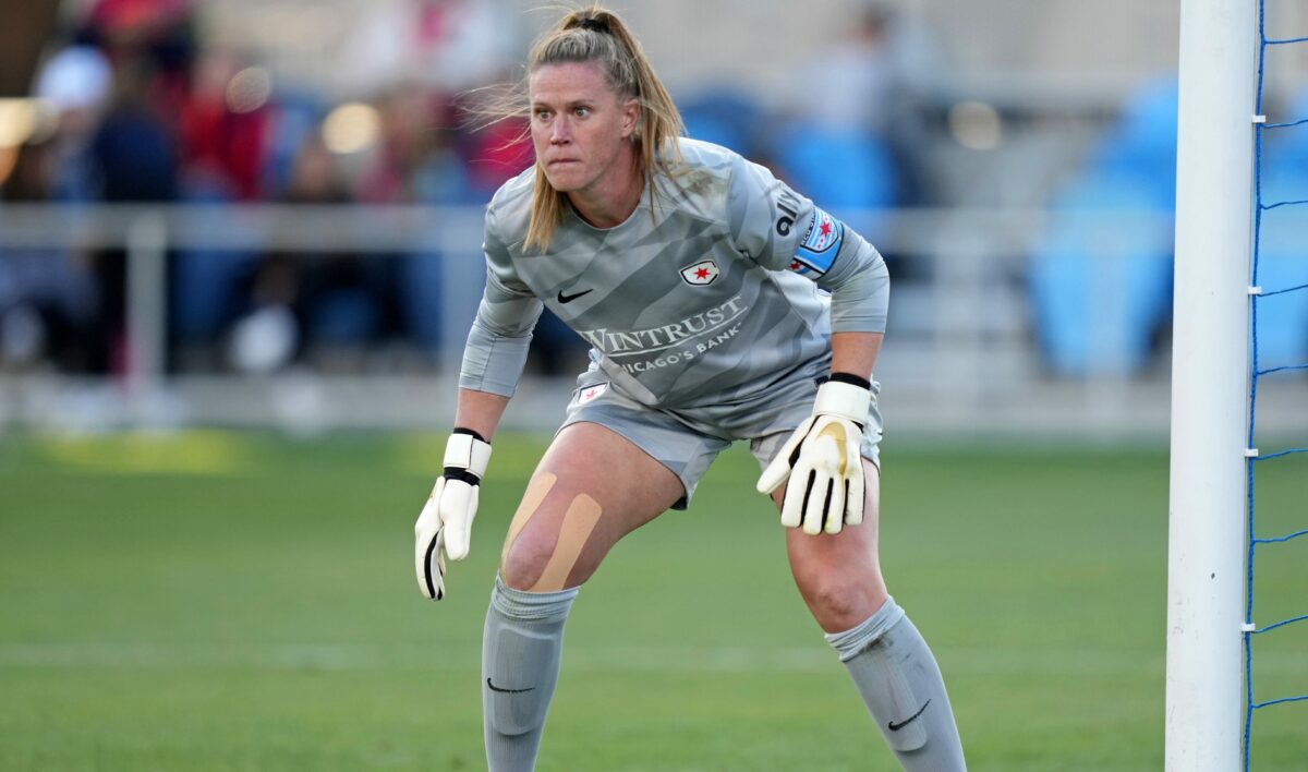 USWNT goalkeeper Naeher subbed off for Chicago Red Stars with injury