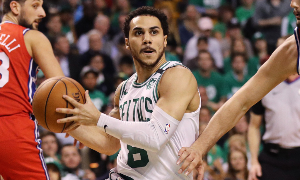 Former Celtics floor general Shane Larkin inks new 4-year deal with Anadolu Efes