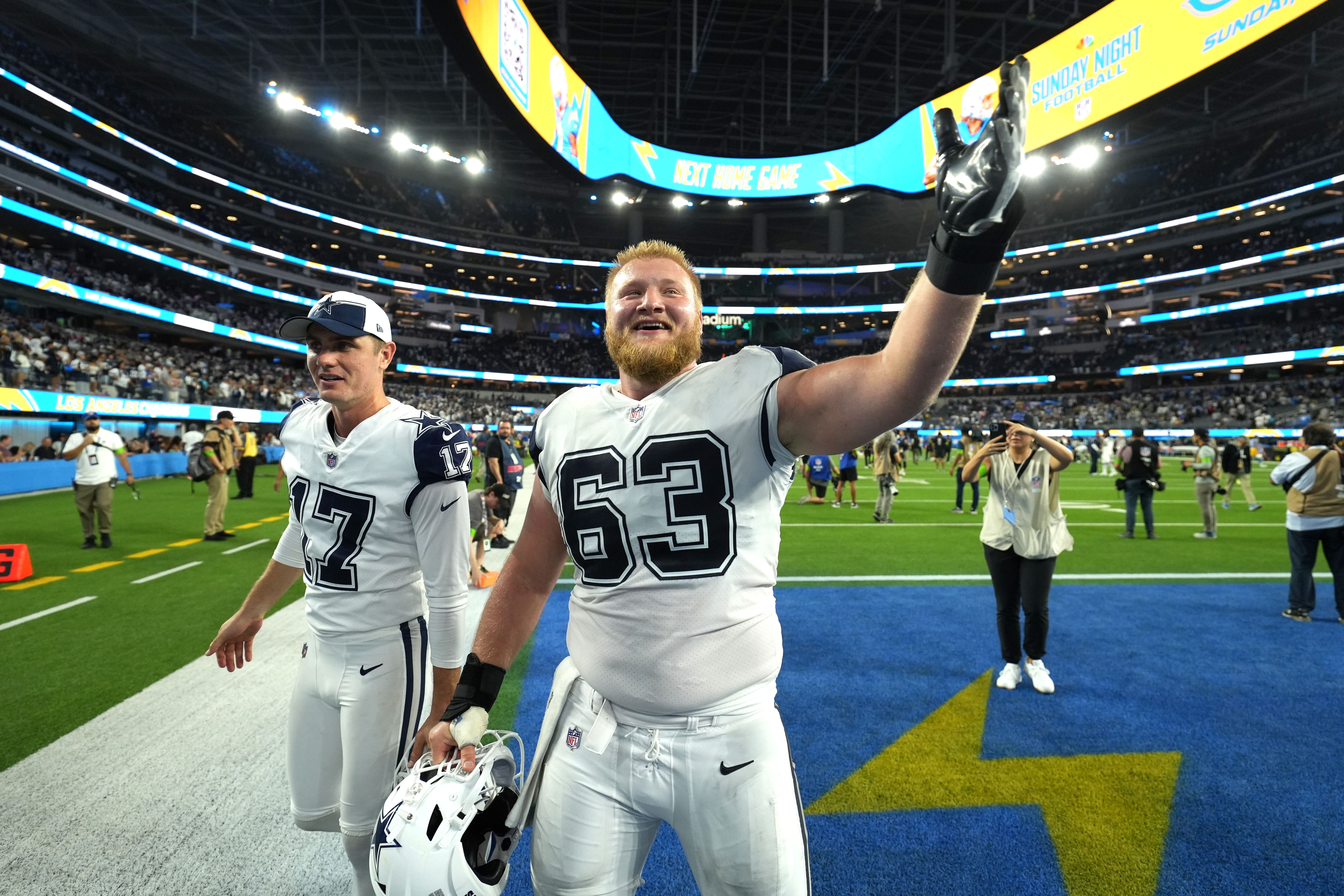 Where does Commanders center Tyler Biadasz rank among the NFL’s best in 2024?