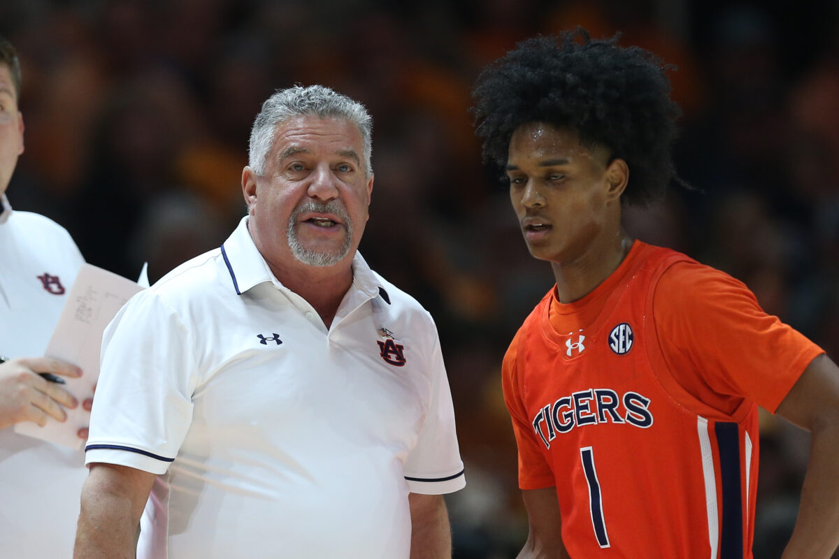 Bruce Pearl shares thoughts on Aden Holloway’s transfer to Alabama