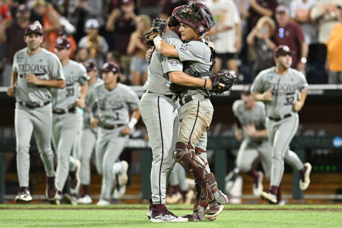 How to buy Texas A&M College World Series Game 3 tickets