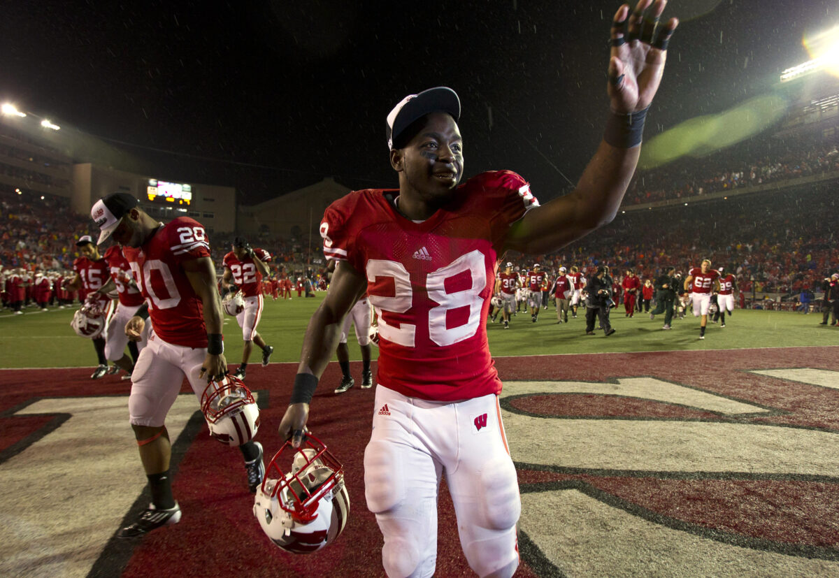 Former Wisconsin football superstar appears on 2025 College Football Hall of Fame Ballot