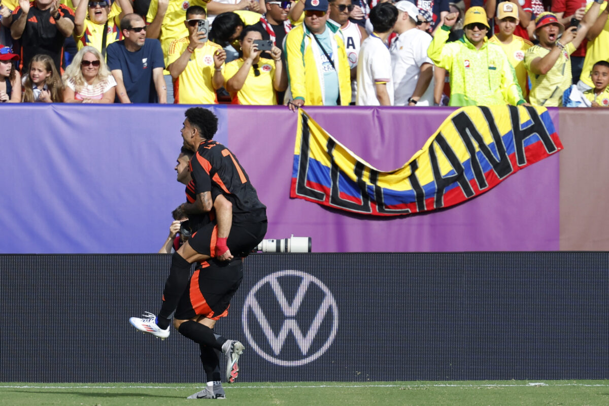 Colombia’s Santos Borre scores incredible bicycle kick goal vs. USMNT