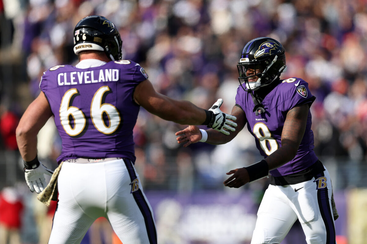 Ben Cleveland exits Ravens practice early after suffering a head injury