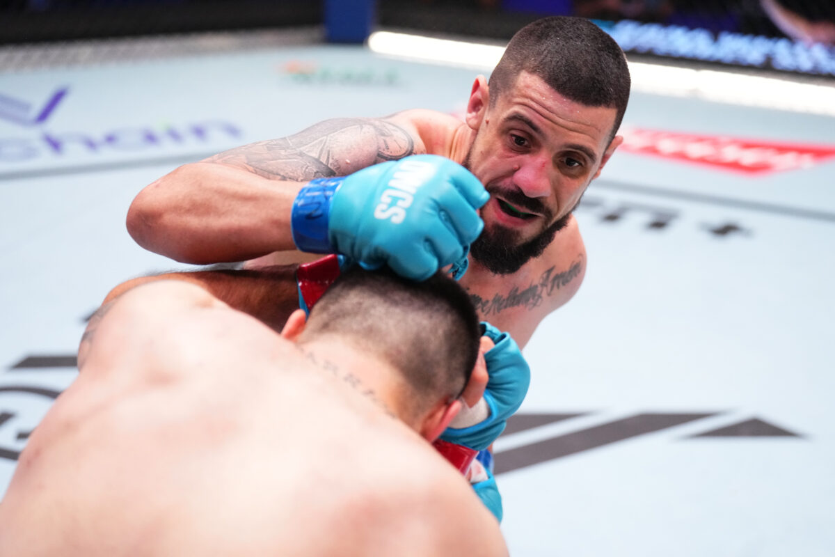 Video: Bruno Lopes drills Mikheil Sazhiniani with body shot barrage at Dana White’s Contender Series