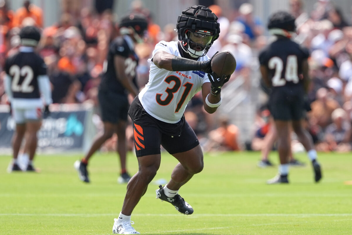 Bengals injury updates on Charlie Jones and Zack Moss are good news