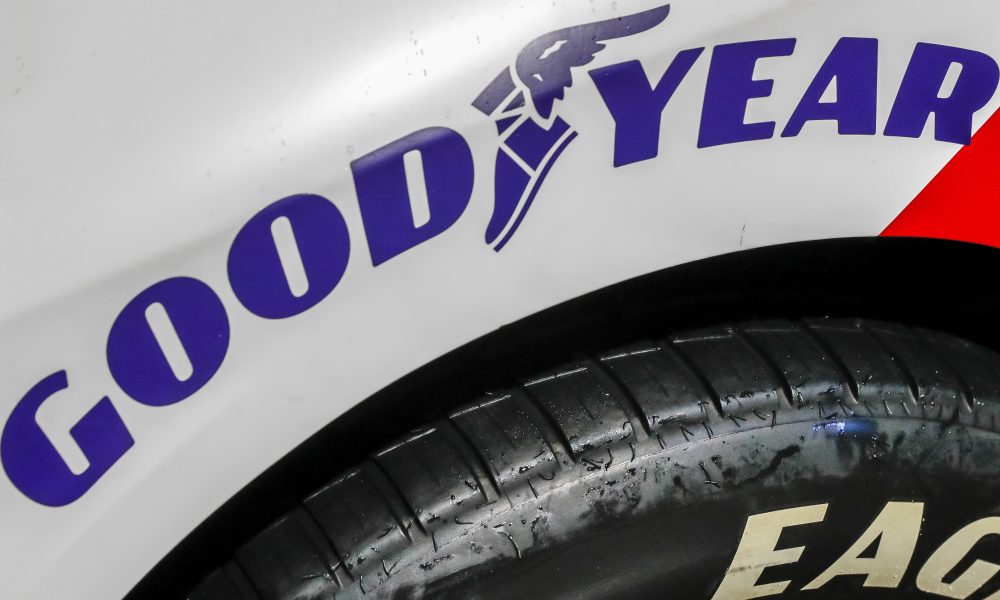 NASCAR completes wet weather tire test at Homestead