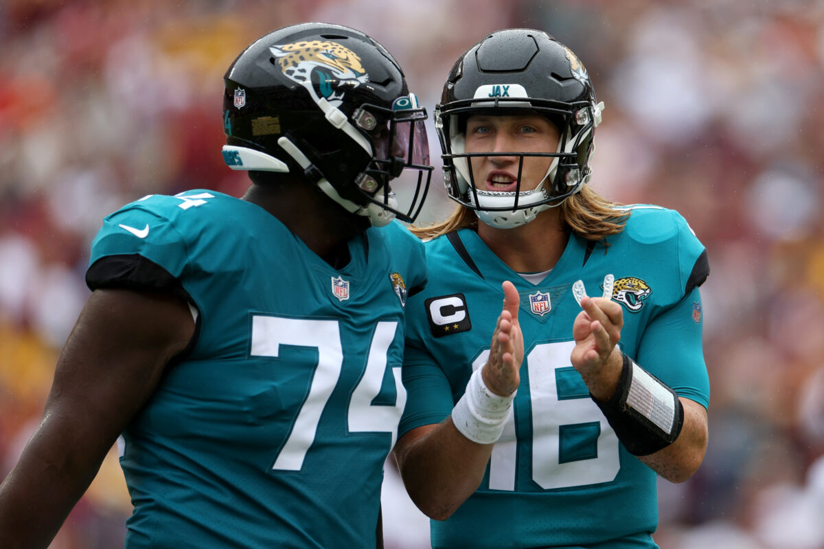 Jaguars OT Cam Robinson clears concussion protocol