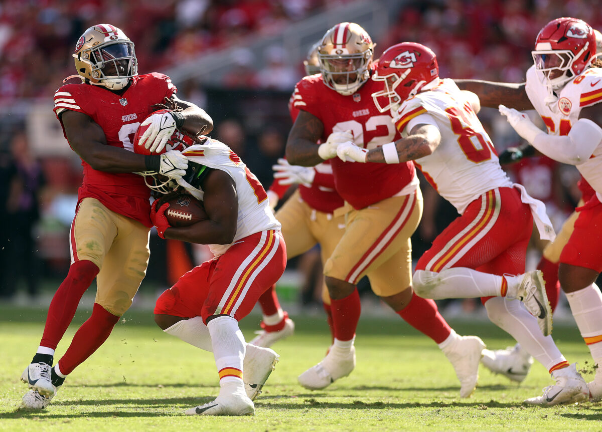 Hard-hitting rookie standing out to 49ers HC Kyle Shanahan