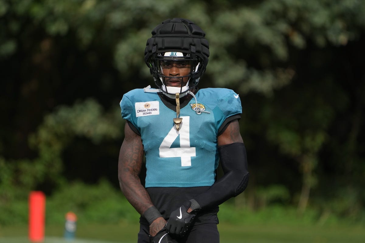 Jaguars vs. Eagles: Initial injury reports; Thomas, Bigsby updates