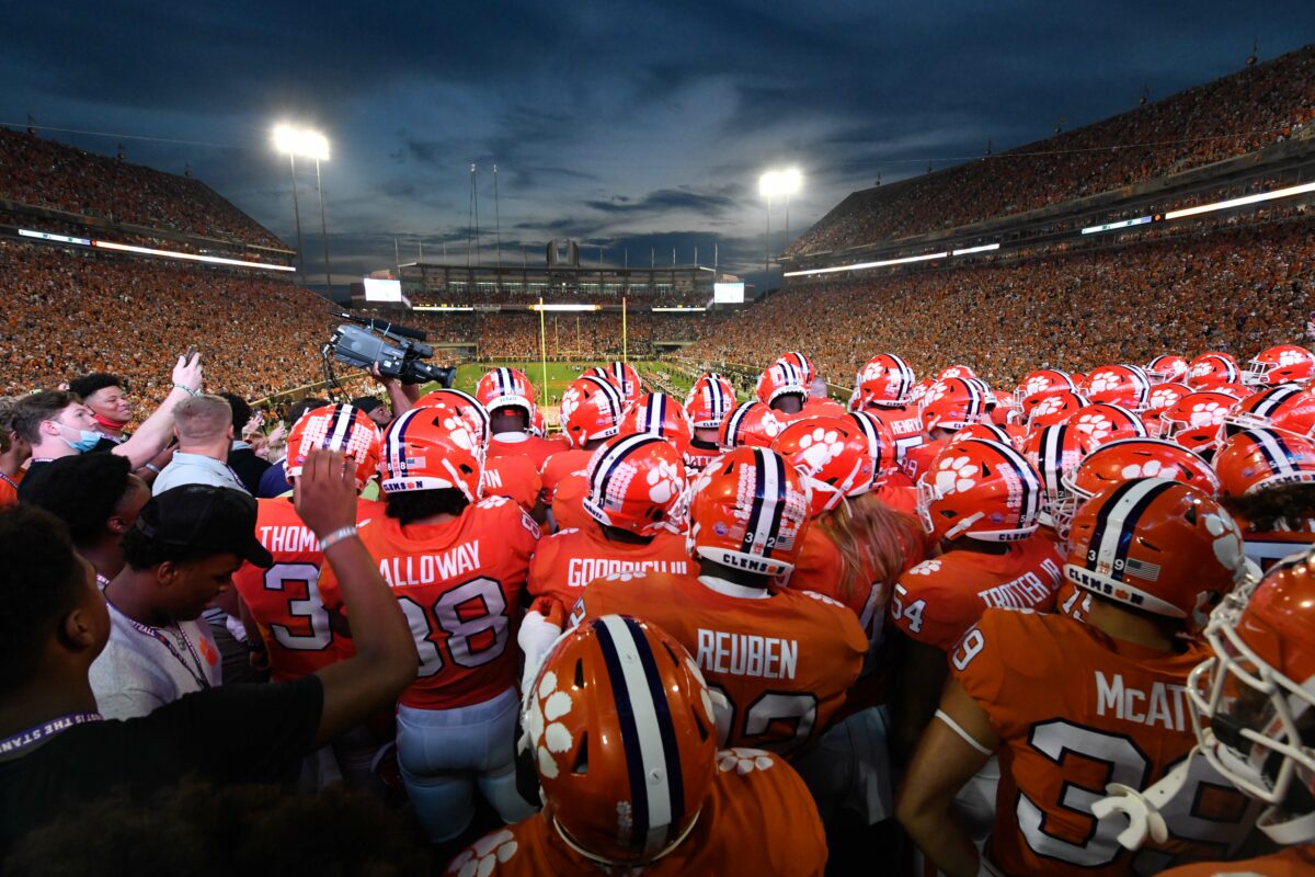 Kickoff time, TV info announced for Clemson football vs. Louisville