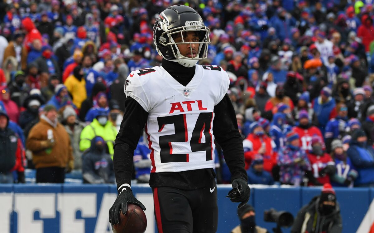 Falcons CB A.J. Terrell intercepts Bucs QB Baker Mayfield