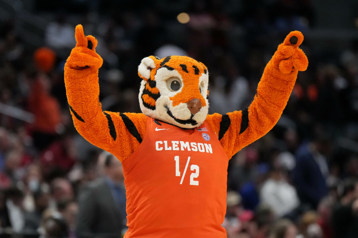 Clemson outside USA TODAY Sports preseason men’s basketball coaches poll