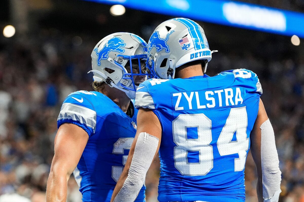 Lions elevate 2 players for Week 8 matchup with the Titans